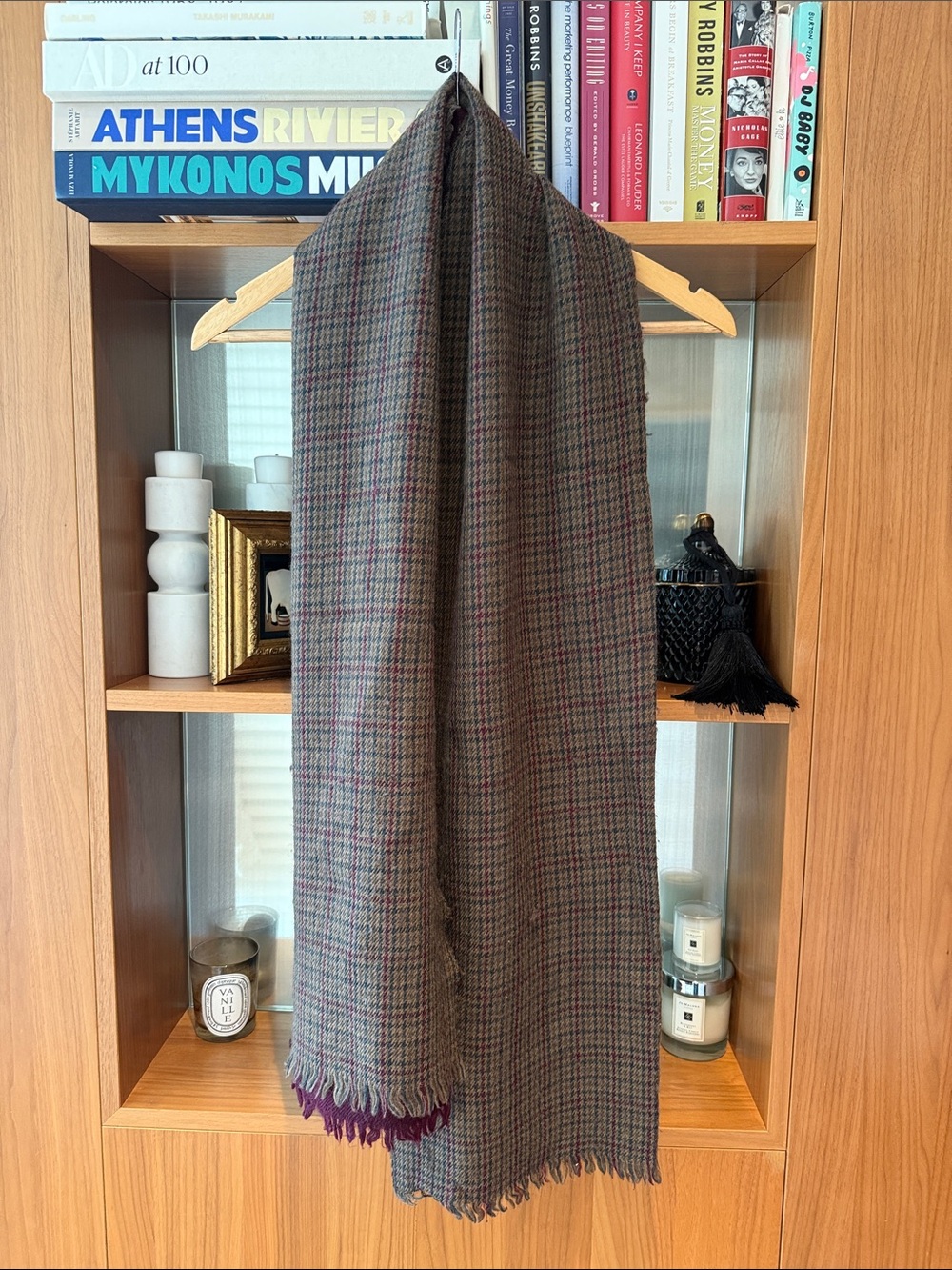Men's Wool-Blend Houndstooth Scarf in Gray with Purple Accent